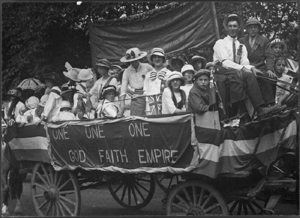 Toronto 1919 protestanti in parata Un solo Dio, una sola Fede, un solo Impero